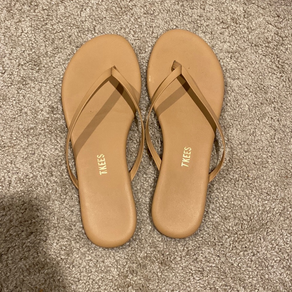 Tkee Sandals